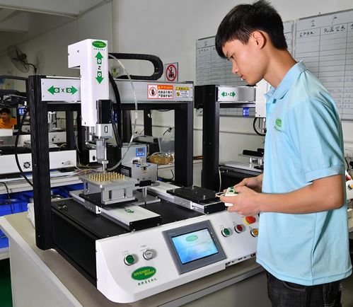 如何選擇稱心如意的自動擰螺絲機(jī)廠家 科技服務(wù)綜合指南